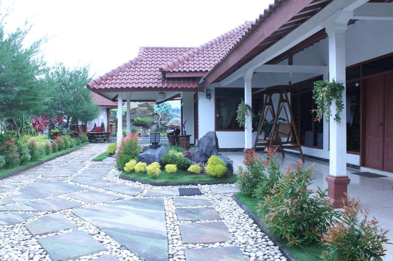 Bumirejo Marry Ind Gunung Kawi Guest House Malang מראה חיצוני תמונה
