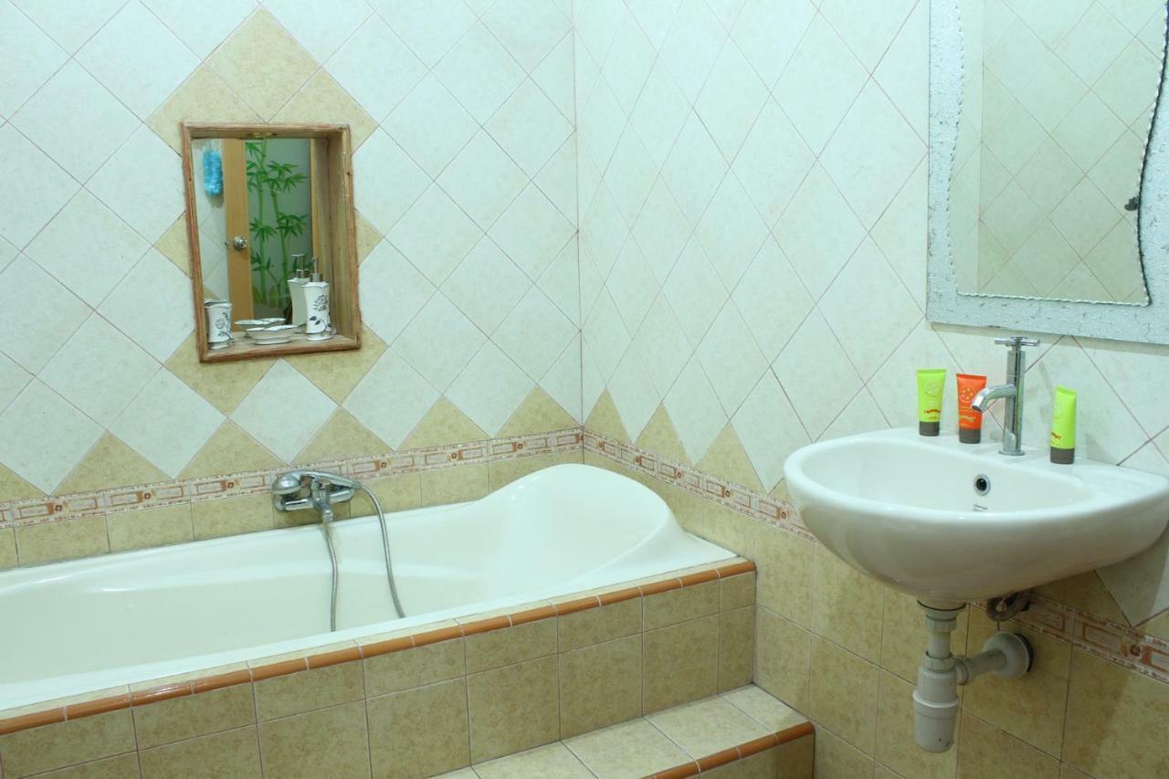 Bumirejo Marry Ind Gunung Kawi Guest House Malang מראה חיצוני תמונה